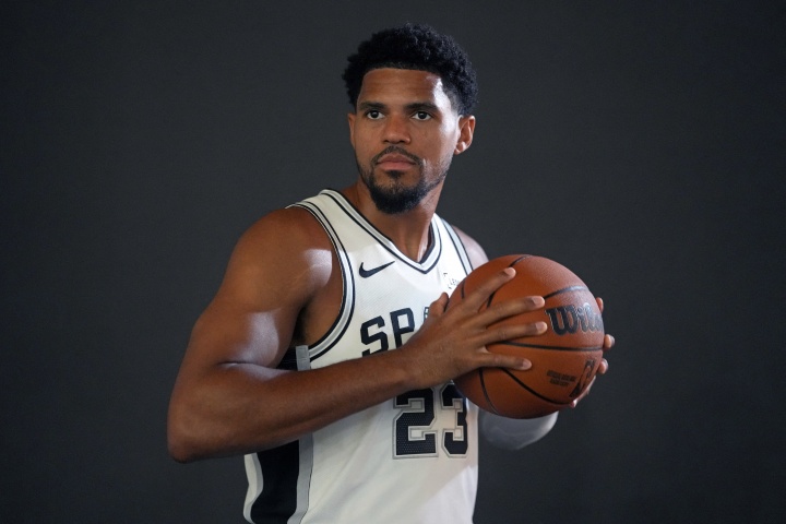 伤病滚粗!新赛季首周伤病潮来袭 三人重伤已报销 一队伤了套首发 伤病滚粗!新赛季首周伤病潮来袭 三人重伤已报销 一队伤了套首发